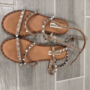 Steve Madden Tan and Silver Sandals with Studded Straps